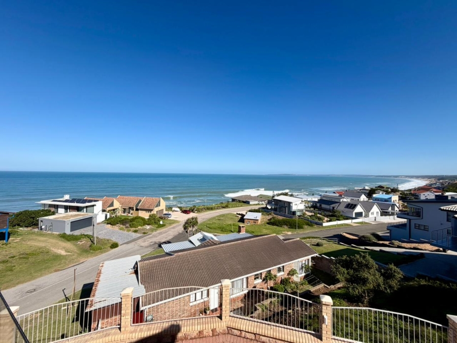 3 Bedroom Property for Sale in Dana Bay Western Cape